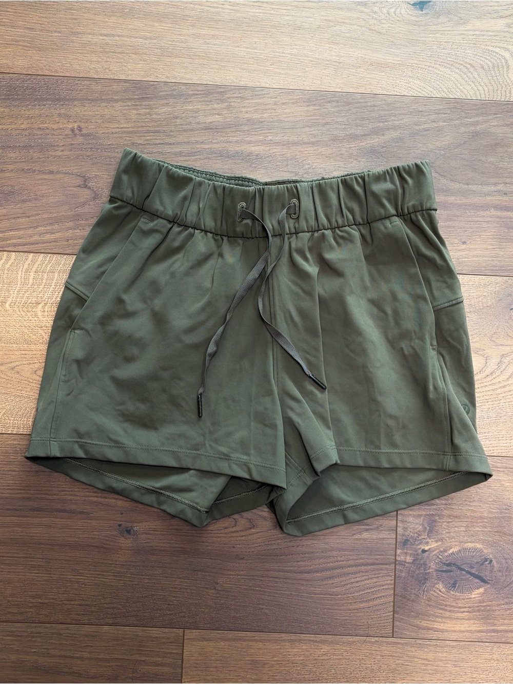 Lululemon On the Fly Green Shorts